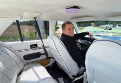 Çocukluk hayaliydi, 52 yaşında kavuştu: Yarım asırlık araba