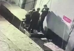 'Yardım edelim' diyerek yanaşıp alkolün etkisindeki kişiyi hedef aldılar