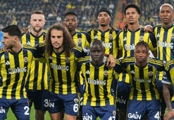 Fenerbahçe'de yıldız oyuncuya dev talipler! İngiliz basını transferi duyurdu