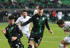 Sakaryaspor evinde kaybetti ve 2. Lig'e düştü