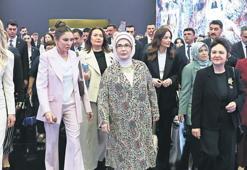 Emine Erdoğan, ‘Filistin İçin Tek Yürek’ programına katıldı