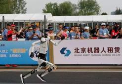 Dünya bu rekoru konuşuyor! İnsansı robotların sınırları aşan maratonu