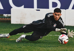 Beşiktaş'ta Vasquez ilk kez kaleye geçiyor! Wilfried Ndidi'den iyi haber