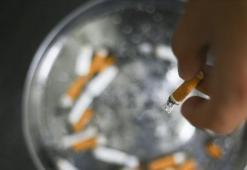 İngiltere parlamentosu onayladı: 1 Ocak 2009'dan sonra doğanlara ömür boyu sigara yasak!