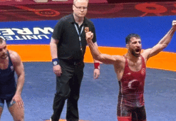 Murat Fırat, Avrupa Güreş Şampiyonası'nda finale yükseldi