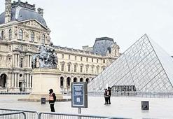 Louvre’a mimari yarışma