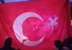 Ermenistan'da provokatörlerden alçak saldırı! Türk bayrağını yaktılar: Paşinyan'dan ilk açıklama geldi