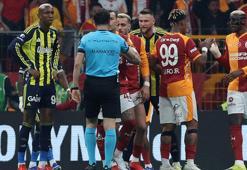 Derbide penaltı tartışması! Fenerbahçe değerlendiremedi, Galatasaray tepki gösterdi
