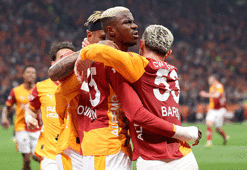 Galatasaray'da Osimhen ilk 11'e döner dönmez golünü attı! Fenerbahçe'ye sargı göndermesi