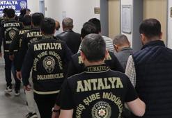 Yurt dışındaki vatandaşın 120 milyon lira değerindeki malını satacaklardı! Tapuda suçüstü yakalandılar