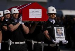 İzmir'de kazada şehit olan polis memuru Serkan Hızlı'nın cenazesi memleketine uğurlandı