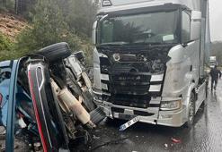 TIR karşı şeride uçtu, ortalık savaş alanına döndü! 1 ölü, 5 yaralı