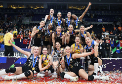 Şampiyonluk sonrası VakıfBank'tan ayrıldı! 'Fenerbahçe ile anlaştım'