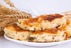 Oklavasız, merdanesiz pileli börek tarifi: İşte malzemeler ve yapılışı