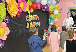 Okullarda anneler günü kutlanır mı? Annesiz çocukları unutmayın