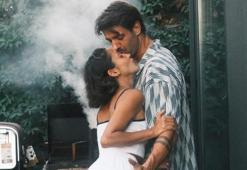 Paris'te romantik anlar! Serkay Tütüncü’den sevgilisi Zeynep Bastık'a evlenme teklifi