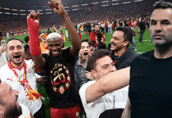 Galatasaray'da şampiyonluk sonrası Okan Buruk: Hedefimiz üst üste beşinci şampiyonluk