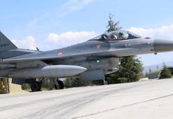 Türk jetleri EFES 2026’da gövde gösterisi yaptı! F-16’lar görev için peş peşe havalandı