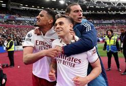 Arsenal kazandı, Premier Lig şampiyonluğunun kapısını araladı