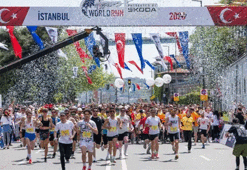 Wings For Life World Run’da binlerce kişi koşamayanlar için koştu