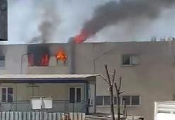 Bayrampaşa'da 3 katlı iş yerinde yangın