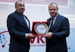 Ekranlarda mahremiyet dönemi! KVKK ve RTÜK el ele verdi: İfşanın bedeli ağır olacak