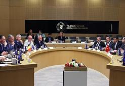 Bakan Bayraktar, Türkiye'nin enerji vizyonunu Belçikalı şirket temsilcileriyle paylaştı