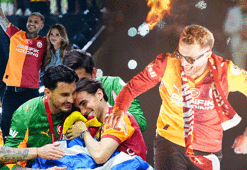 Galatasaray şampiyonluğunu taraftarıyla kutladı! Barış Alper Yılmaz'ın horunu, Torreira'nın gözyaşları