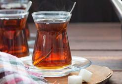 Demlikte kalan mucize! Sakın dökmeyin, pahalı kozmetik ürünlerine taş çıkartıyor!