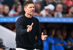 Chelsea, Xabi Alonso'yu resmen açıkladı! 4 yıllık anlaşma