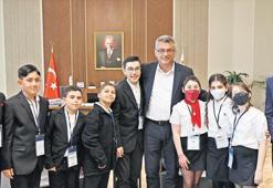 Umut Kıbrıs’ta büyüdü