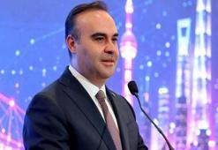 Bilim Olimpiyatları'nda madalya alan öğrencilere Bakan Kacır'dan tebrik