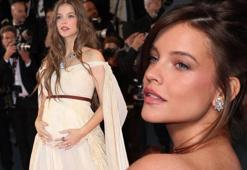 Victoria’s Secret modeli anne oluyor! Barbara Palvin’den yeni pozlar