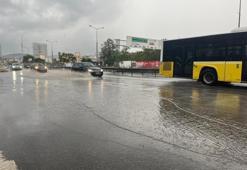 Kadıköy’de yollar göle döndü