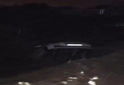 Hatay'da sağanak; köprü çöktü, araçlar sürüklendi
