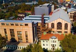 İSTANBUL BİLGİ ÜNİVERSİTESİ ÖĞRENCİLERİNE NE OLACAK? İstanbul Bilgi Üniversitesi kapatıldı mı, neden kapatıldı?