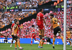 Acun Ilıcalı'nın takımı Hull City Premier Lig'e yükseldi! Zafer 90+5'te geldi