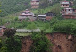 Giresun'da heyelan paniği! 11 ev boşaltıldı