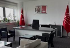 CHP Genel Merkezi’nde yaşananların izleri siliniyor! İçeriden görüntüler