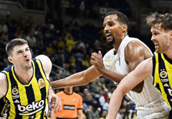 Fenerbahçe evinde rahat kazandı! Seriye galibiyetle başladı