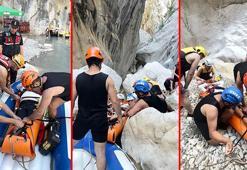 Antalya'da kanyonda mahsur kalmıştı! Ayağı kırılan turist ekiplerin operasyonuyla kurtarıldı