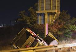 İzmir’de facia! Takla atan araçta 2 genç hayatını kaybetti