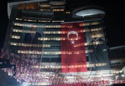 CHP Genel Merkezi'nde Kılıçdaroğlu hazırlığı! Ne açıklayacağı merak ediliyordu… Dikkat çeken poster yerini aldı