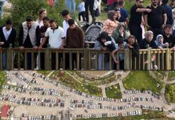 Dünyada sadece Türkiye'de! 40 bin kişi mucize anlara tanıklık etmek için geldi