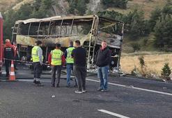 Son dakika: Denizli'de yolcu otobüsü yandı! 1'i bebek 8 can kaybı, 33 yaralı