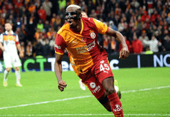 Galatasaray'dan ayrılacağı iddia edilmişti! Victor Osimhen'den açıklama