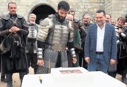 Sette sürpriz kutlama!