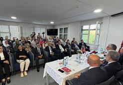 Bakan Işıkhan, Zürih'te Türk vatandaşları ve STK temsilcileriyle bir araya geldi