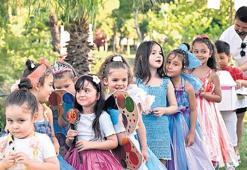 Atık malzemeler podyuma taşındı