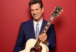 Chris Isaak ile rock’n roll